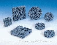 Silicon carbide foam ceramic filter for filtering Aluminium