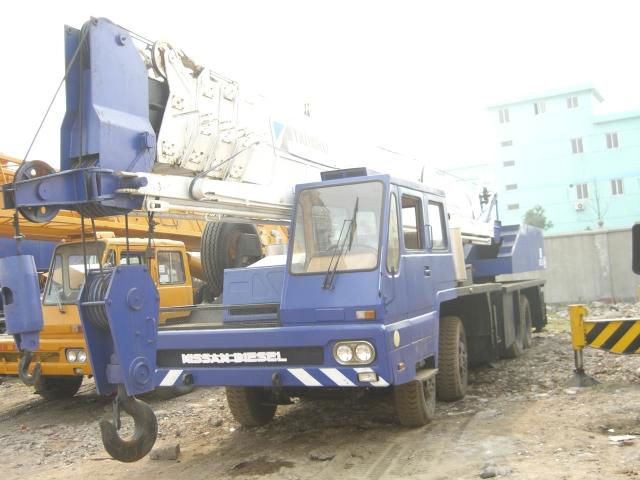 55ton mobile crane:tadano tg550e 5