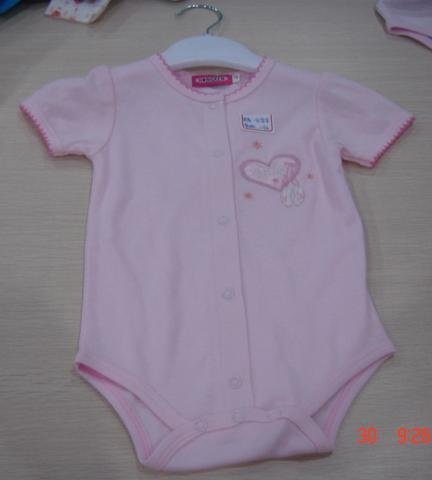 baby bodysuit 2