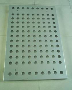 perforated plate 3