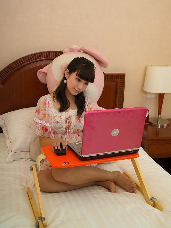 folding intensified laptop desks for bed 3