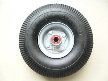 Pneumatic Wheel (Rubber)