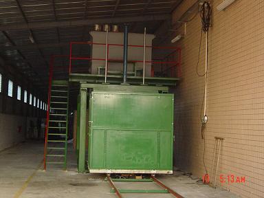 Steaming re-bounding sponge machine