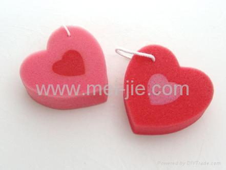 Heart shape gift 4