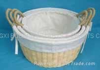 Rattan basket in round with fabric