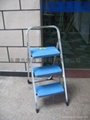 3-step aluminum ladder