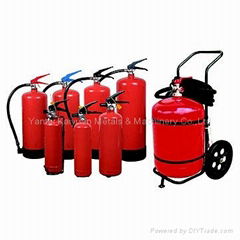 Dry powder fire extinguisher