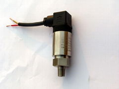 PRESSURE TRANSMITTER