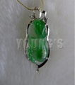 jade pendant with withe-gold border 1