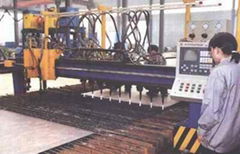 CNC flame/plasma cutting machine 