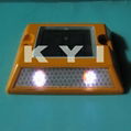 solar road stud 1