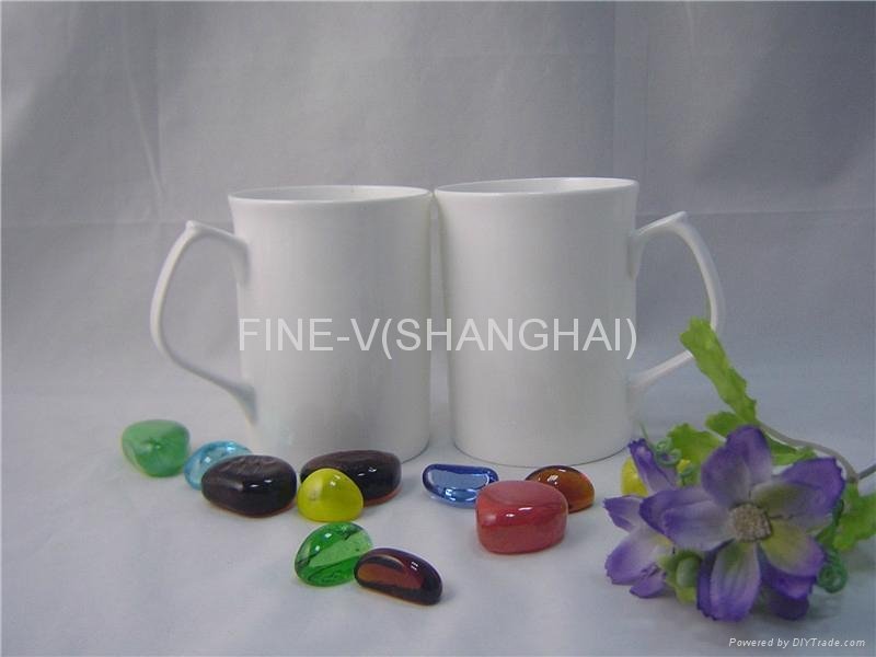 White bone china coffee cup and mug with a specail handle