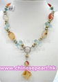 Pearl necklace with agate and crystal