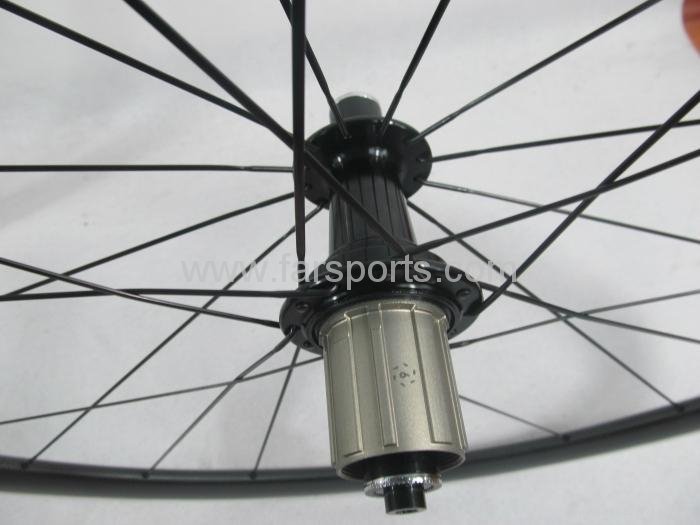 Super light carbon & alloy 38mm carbon wheels clincher 2