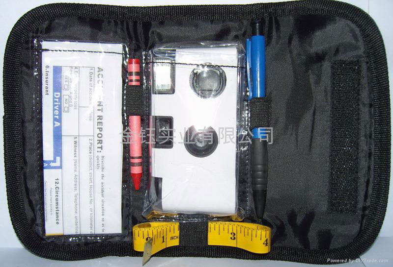 Auto accident kit 