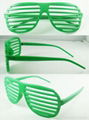 Shutter sunglass green 1