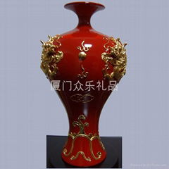 Double Dragon Beauty Vase