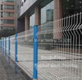 welded mesh fence