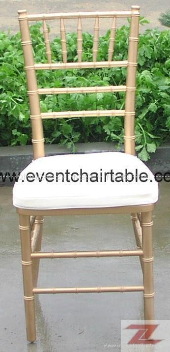 chivari chair 2