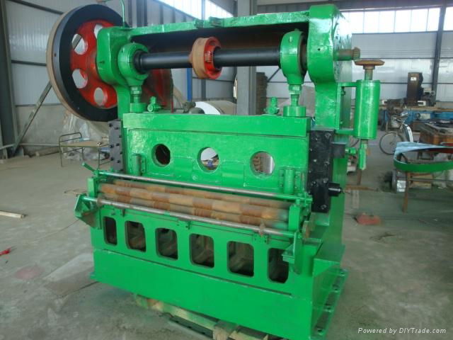 expanded metal mesh machine