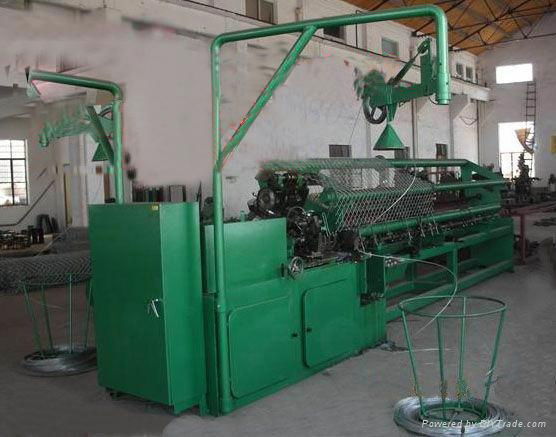 Automatic chain link fence machine 2