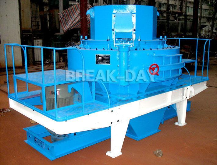 Sand making machine