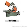 Horizontal metal band sawing machine