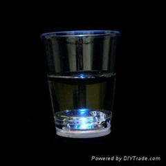 vodka glass,cup,mug,flashing cup,glass