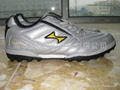 soccer shoes  5
