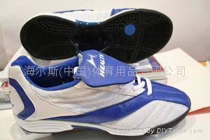 soccer shoes 4