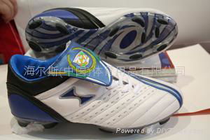 soccer shoes 5