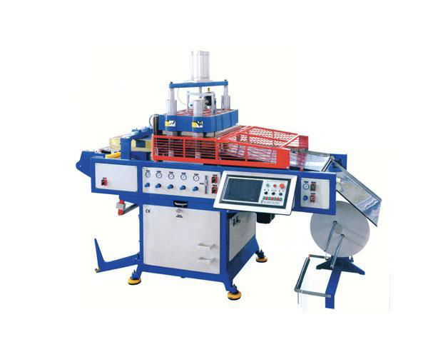 Plastic Thermoforming Machine