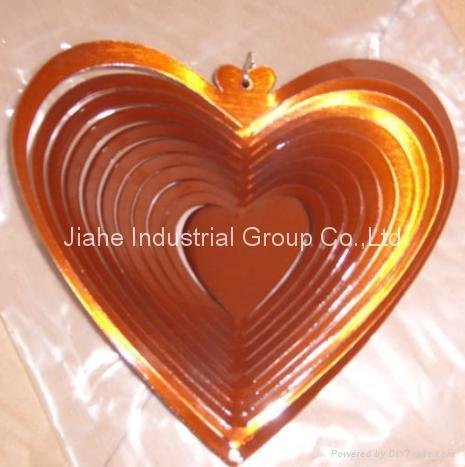 Copper heart wind spinner