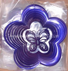 Butterfly wind spinner