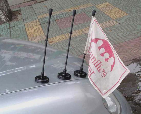 magnetic car flagpole 5