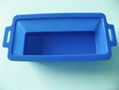 silicone muffin/loaf pan 2