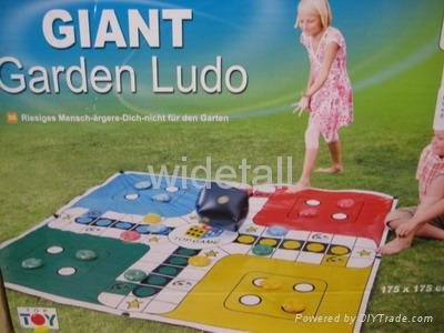 inflatable garden and hand and globe ball and sofa and spill mat and dice  5