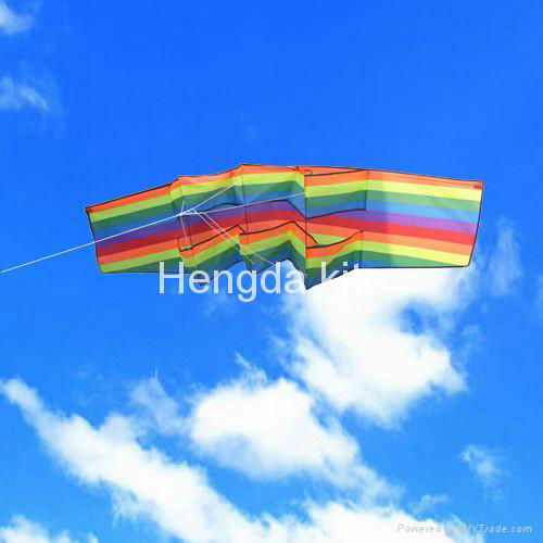 Solid rainbow kites