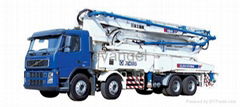 HB48 Truck-Mounted Concrete Pump