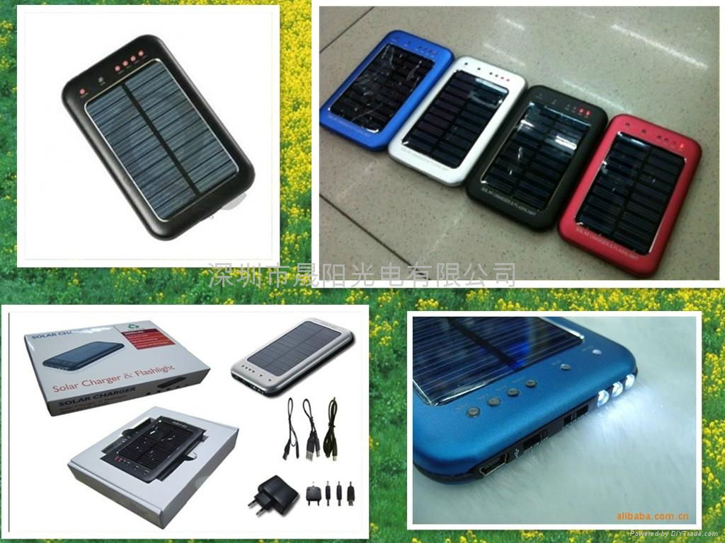 Solar cell phone chargers with a flashlight 2