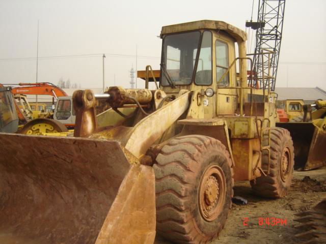 used caterpillar 966D loader