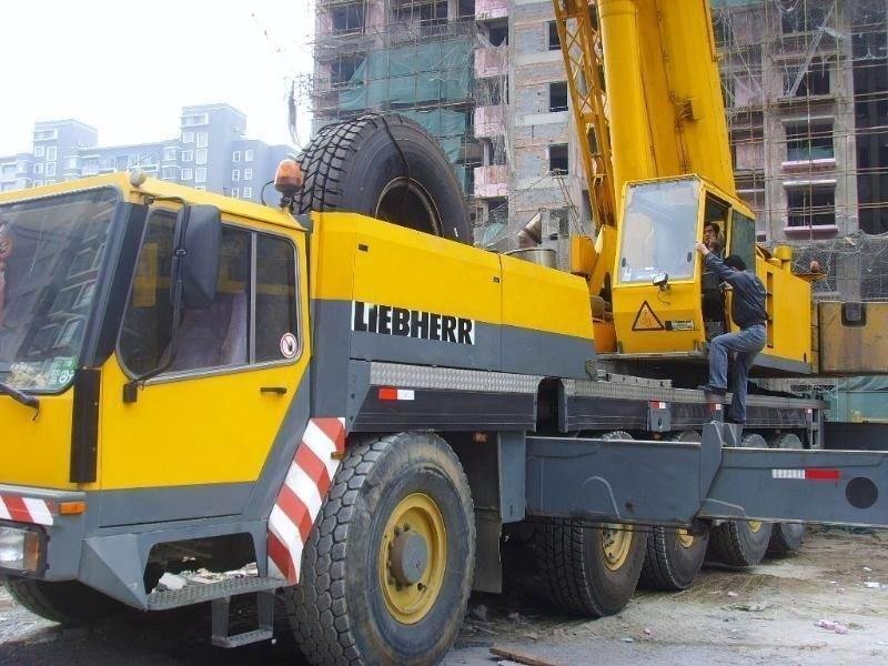 160T Liebherr truck crane for sale