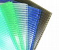 Polycarbonate hollow sheet