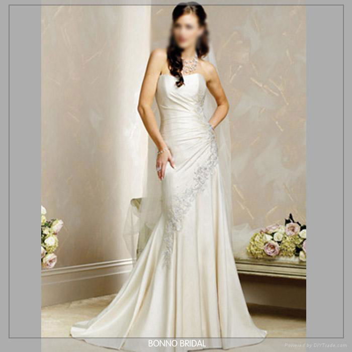 High quality satin applique bridal Wedding Dress