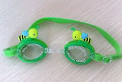 swimming goggle