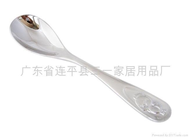 High quality stainless steel spoon 3