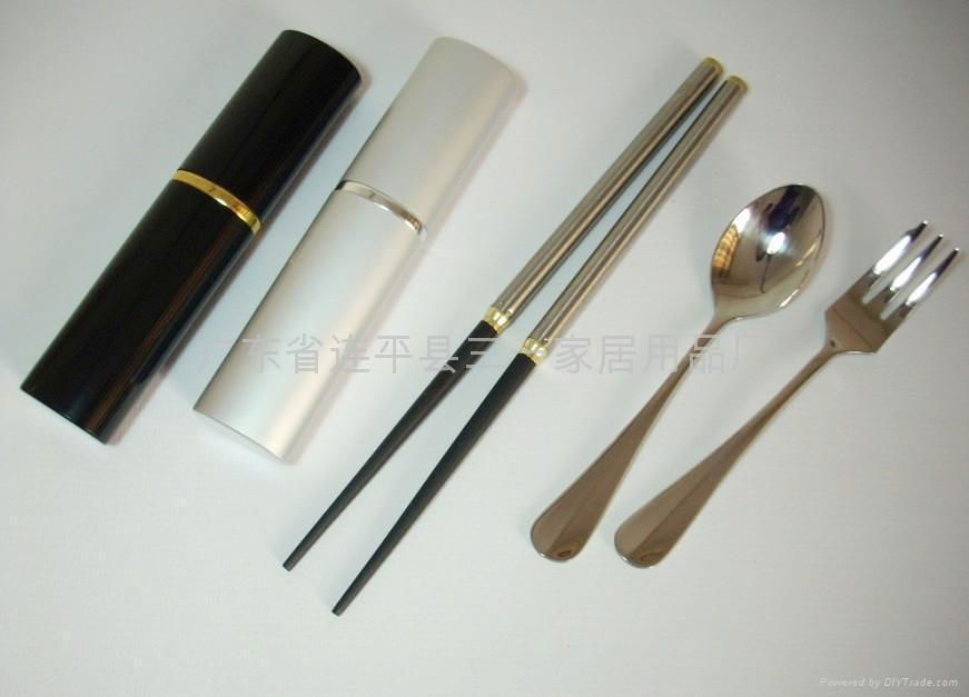 Chopsticks, spoon and fork set 2