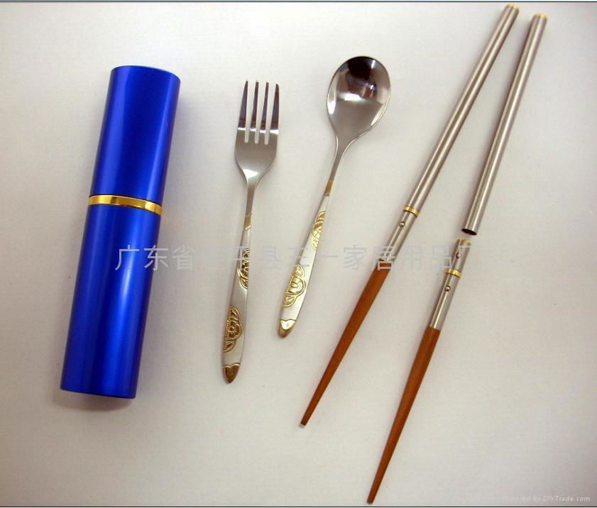 Chopsticks, spoon and fork set 5