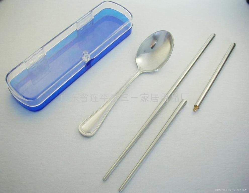 Stainless steel spoon and wood chopsticks 5