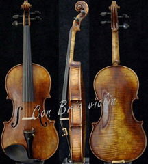 Antique violin